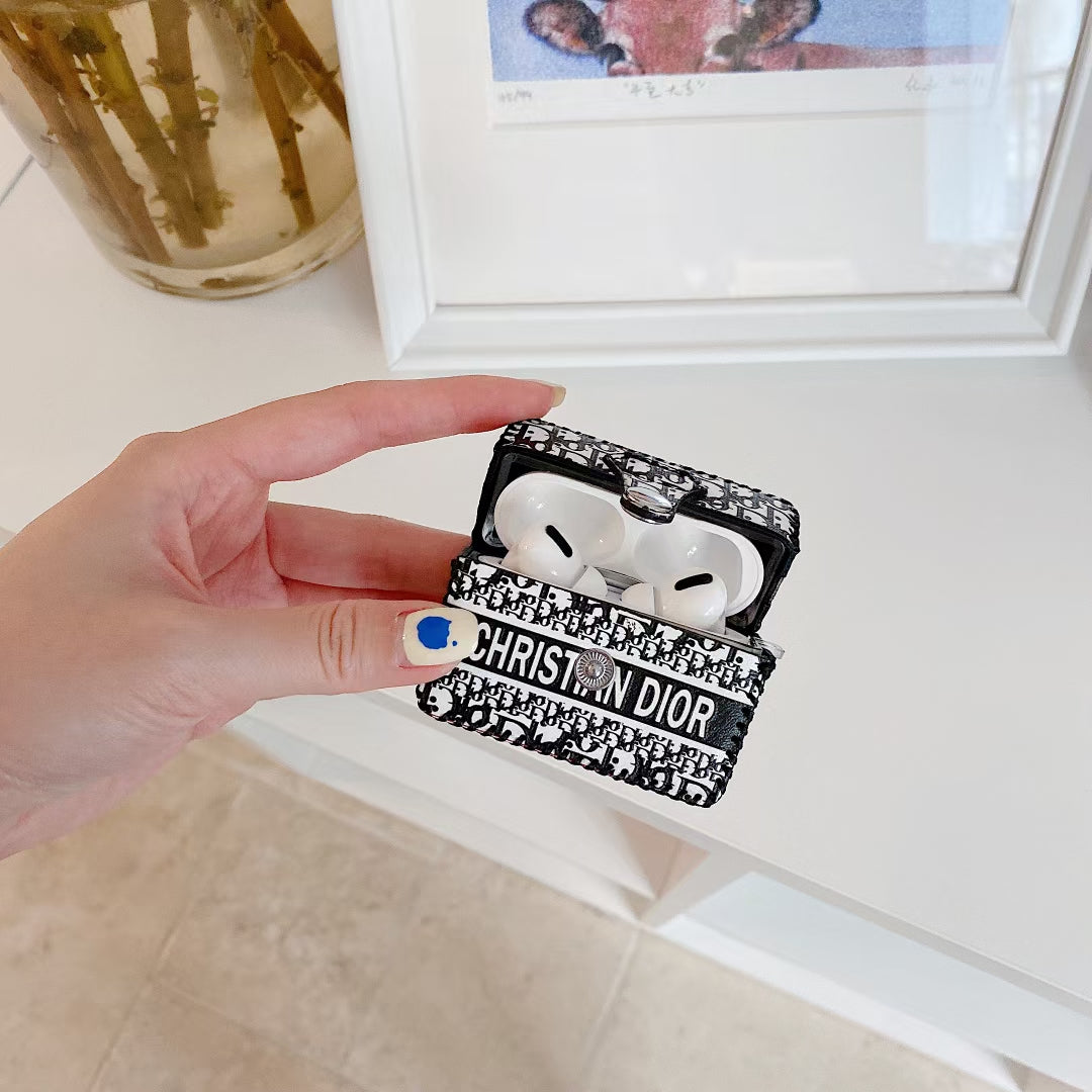 Classic Mono AirPods Case