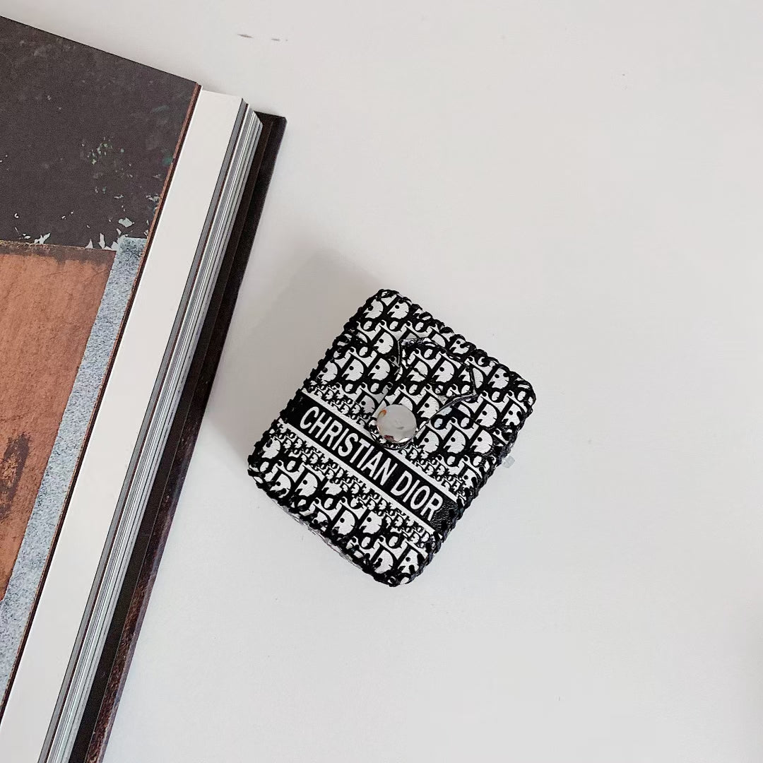 Classic Mono AirPods Case