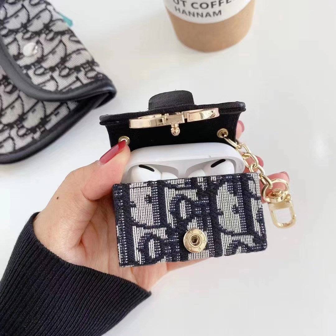 Chain AirPods Case