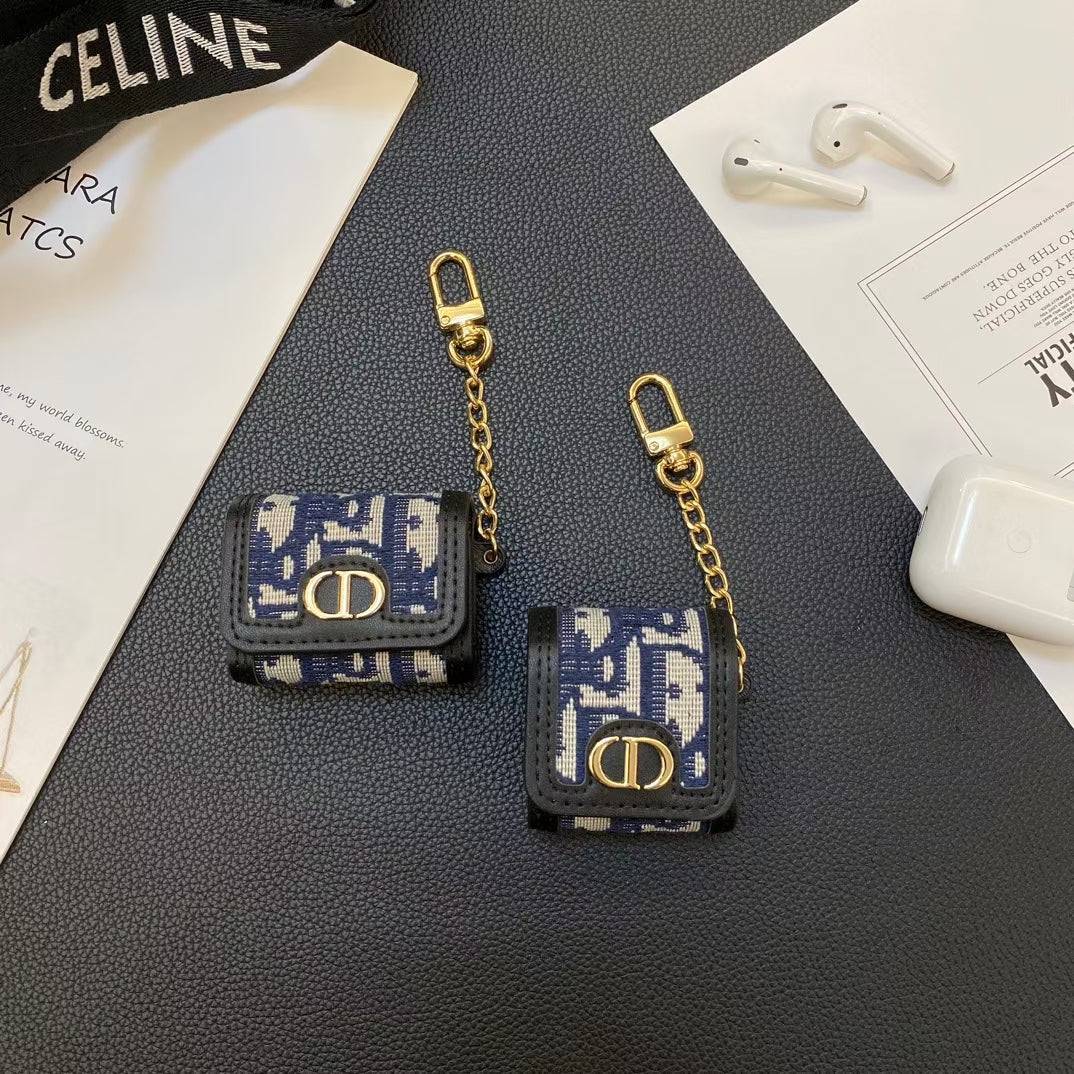 Chain AirPods Case