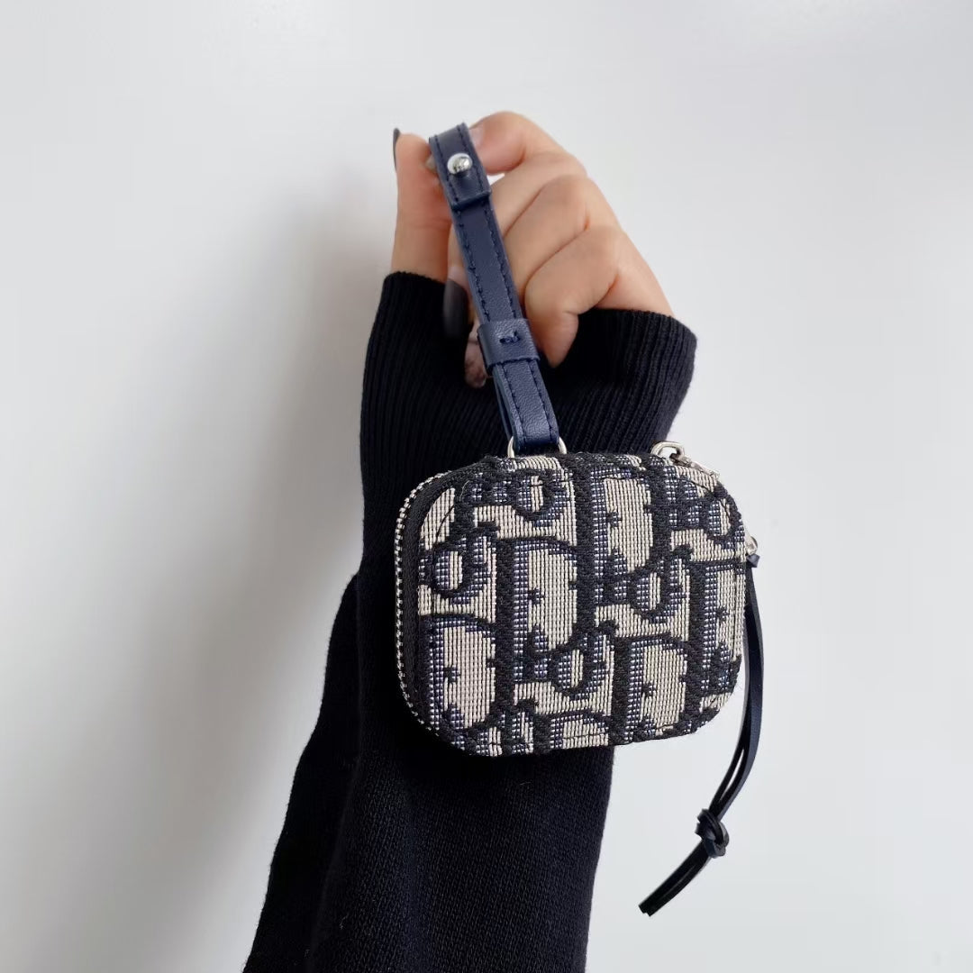 Signature Strap AirPods Case