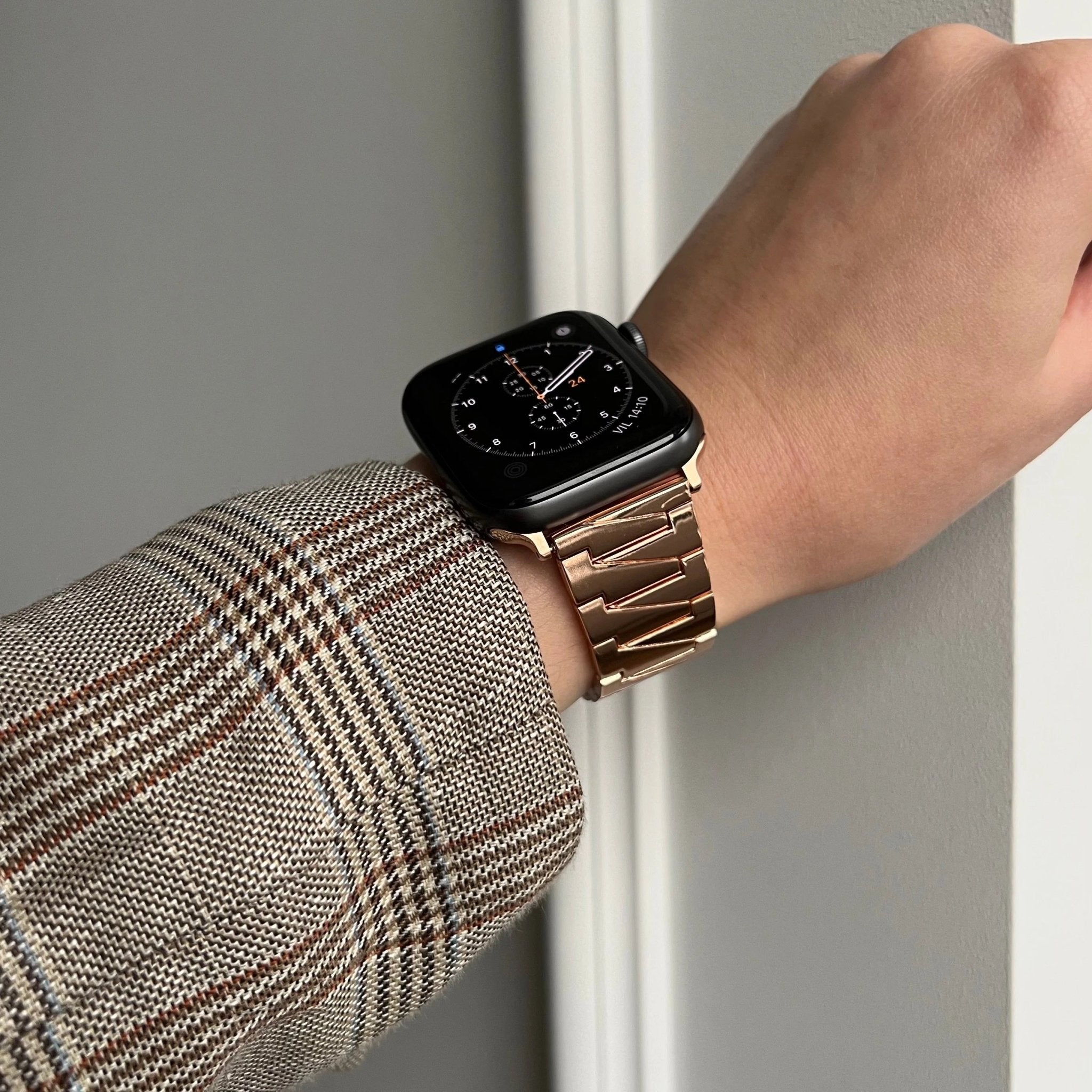 Classic Link Stainless Steel Apple Watch Band - Limited Armor LTD