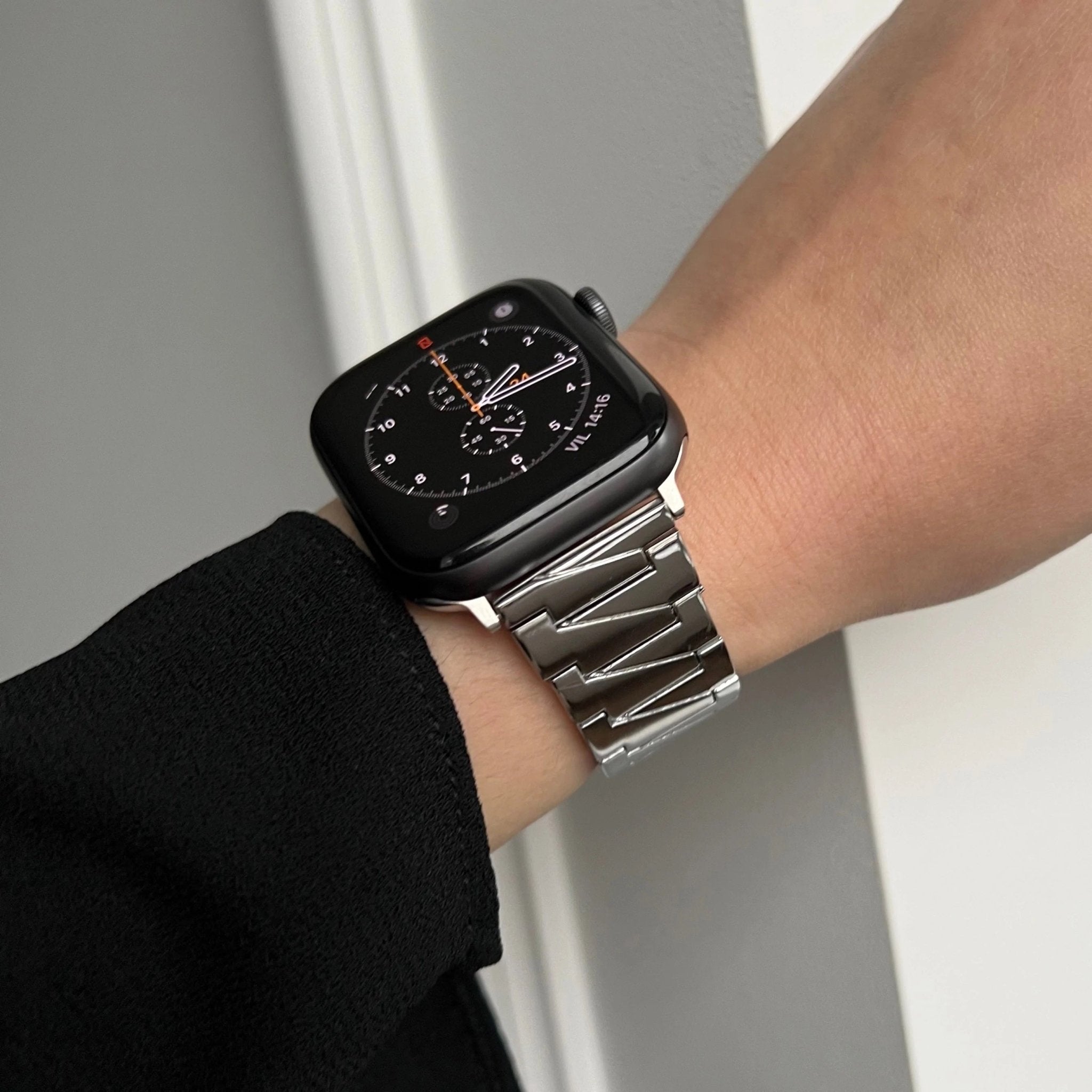 Classic Link Stainless Steel Apple Watch Band - Limited Armor LTD