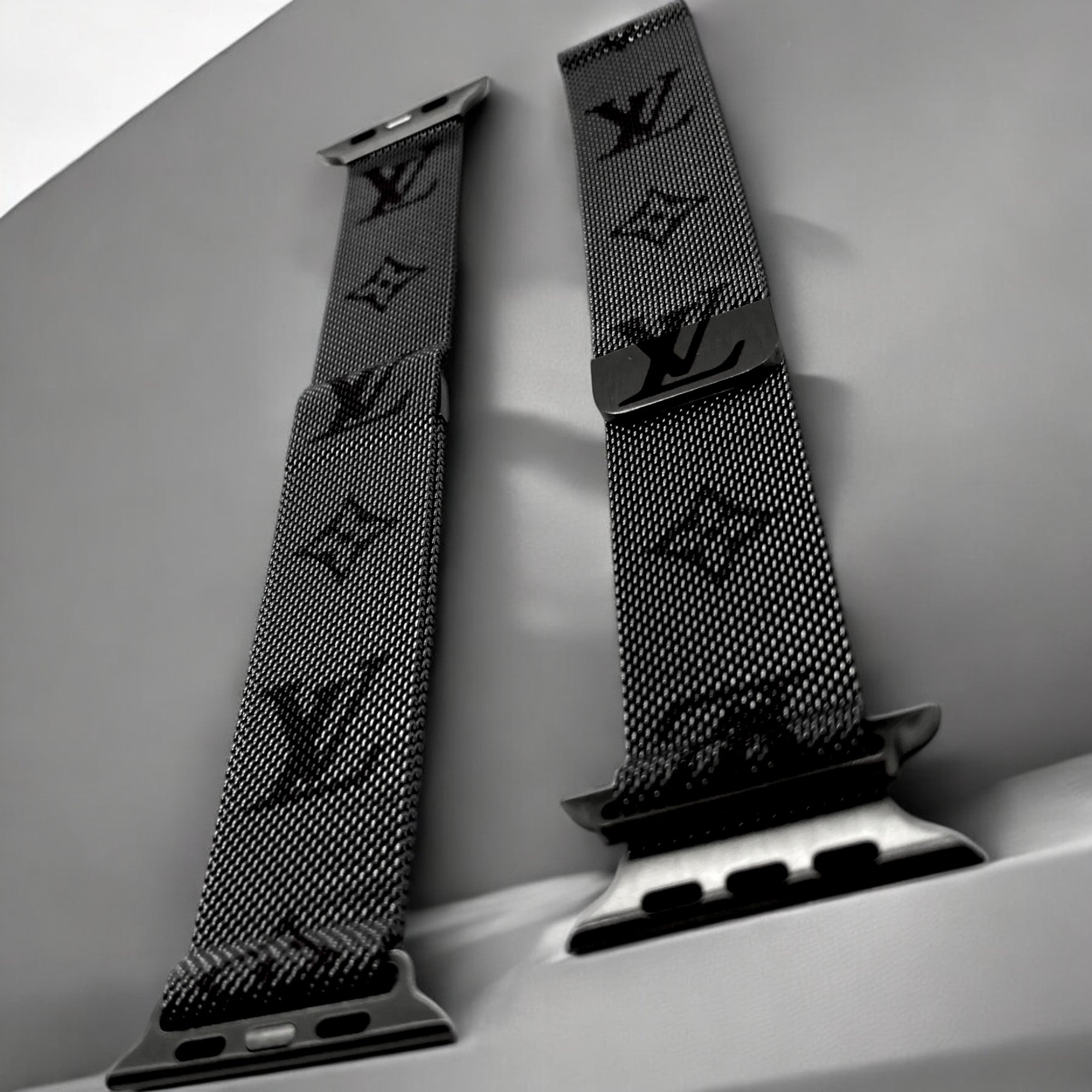 Mono Milanese Apple Watch Band - Limited Armor LTD